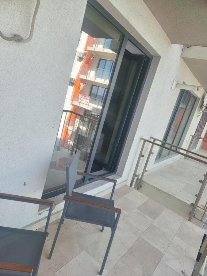 Beach Residence 18 Mamaia Nord Navodari Exterior photo