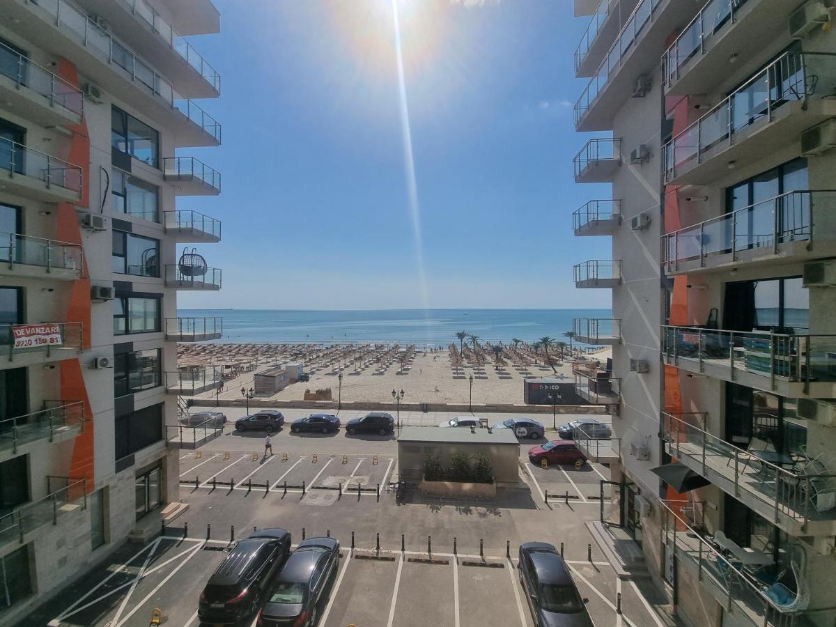 Beach Residence 18 Mamaia Nord Navodari Exterior photo